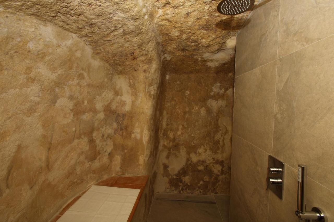 Casa Vacanza La Cava nel Barisano Suite Matera Esterno foto
